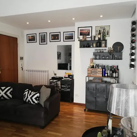 La Loggia Su *